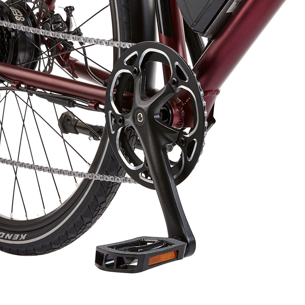 Close-up of Shimano 8-speed drivetrain on Commute EX”