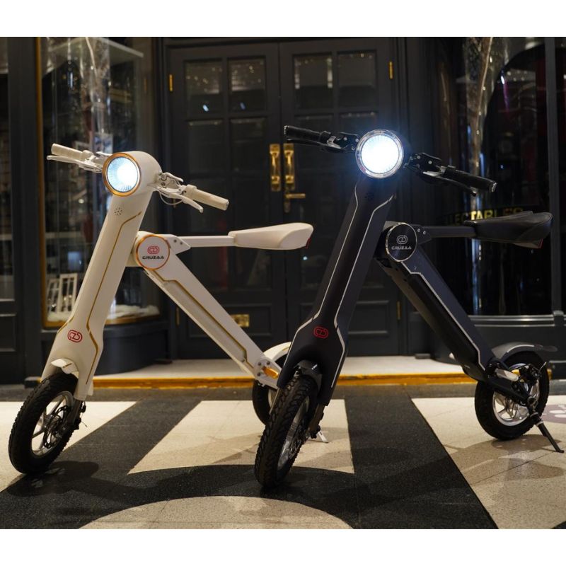 The Cruzaa E-Scooter Racing White with Built in Speakers