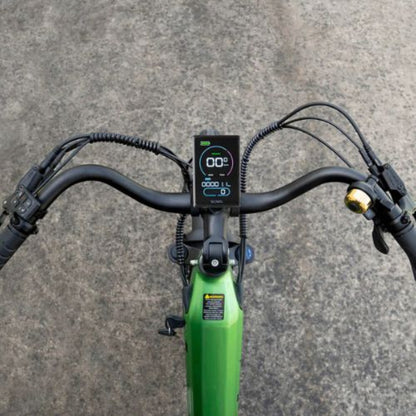 Adjustable stem and swept-back handlebars on Sprint