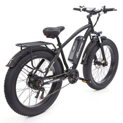 Integrated front and rear lights in twilight – Circular LEDs for visibility in low light
